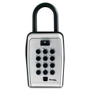 Alternative view of Master Lock Portable Key Safe